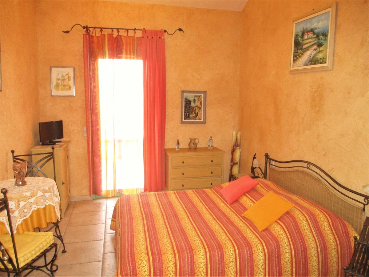 Les Mimosas Panzió Menton Kültér fotó