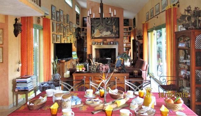 Les Mimosas Panzió Menton Kültér fotó